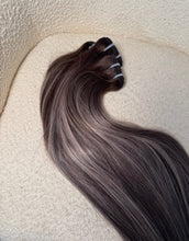 Load image into Gallery viewer, VIRGIN HIGHLIGHTED BUNDLES
